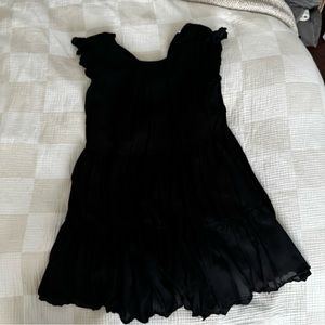 Wilfred Aritzia Daydreamer Sleeveless Mini
Dress Black Worn once